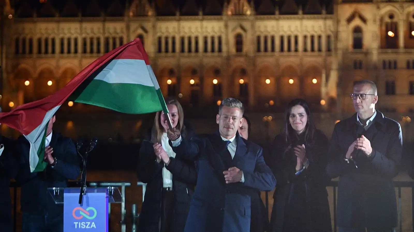 على خطى تاتشر وبلير.. هل يكون ماغيار وريث أوربان في المجر؟