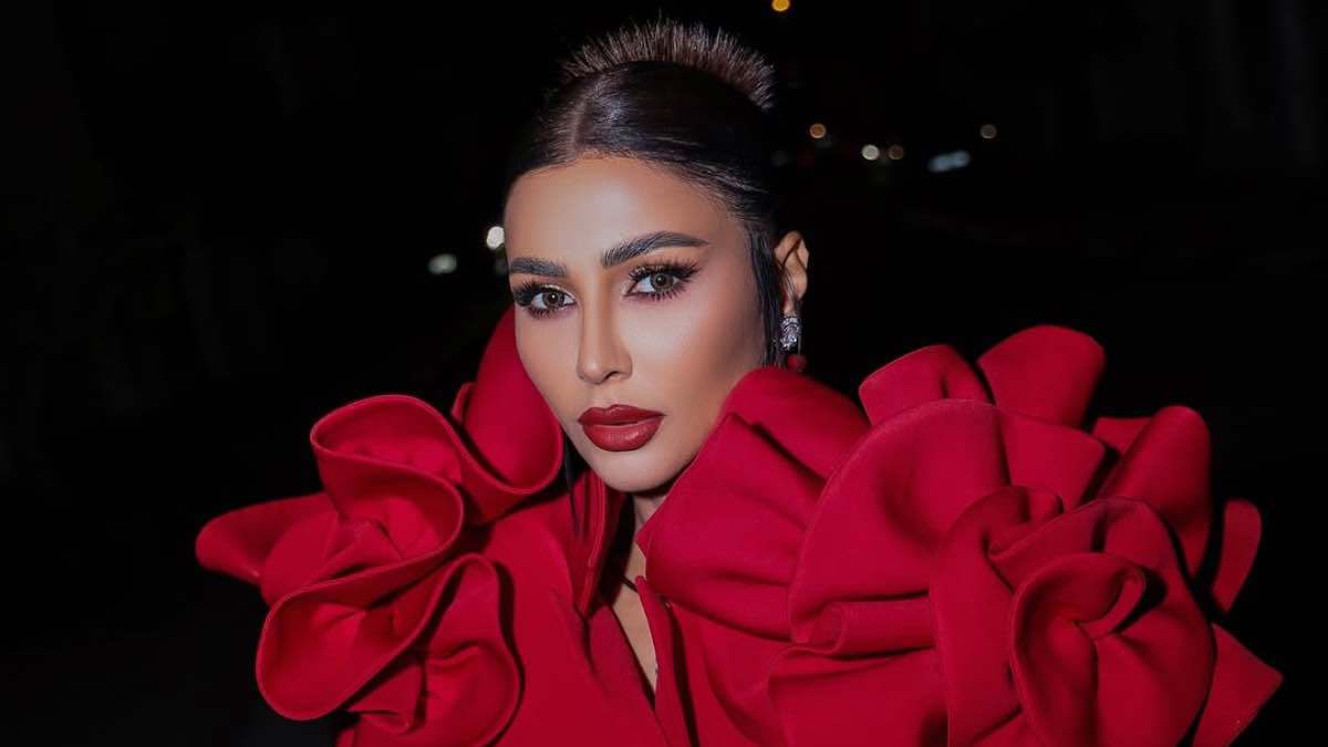 بسبب التنمر.. مهيرة عبد العزيز تزيل شعر وجه طفلتها بالليزر (فيديو)