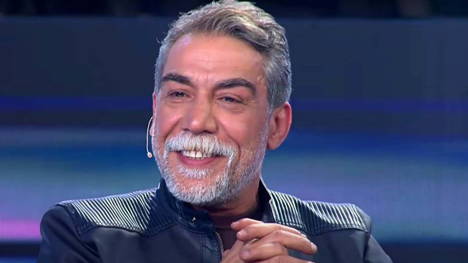 بطريقة ساخرة.. هكذا علق فنانون سوريون على "هروب" الأسد