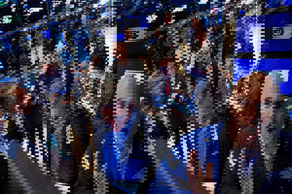 "داو جونز" يسجل أعلى مستوى يومي بفضل انتعاش آمال خفض الفائدة‎