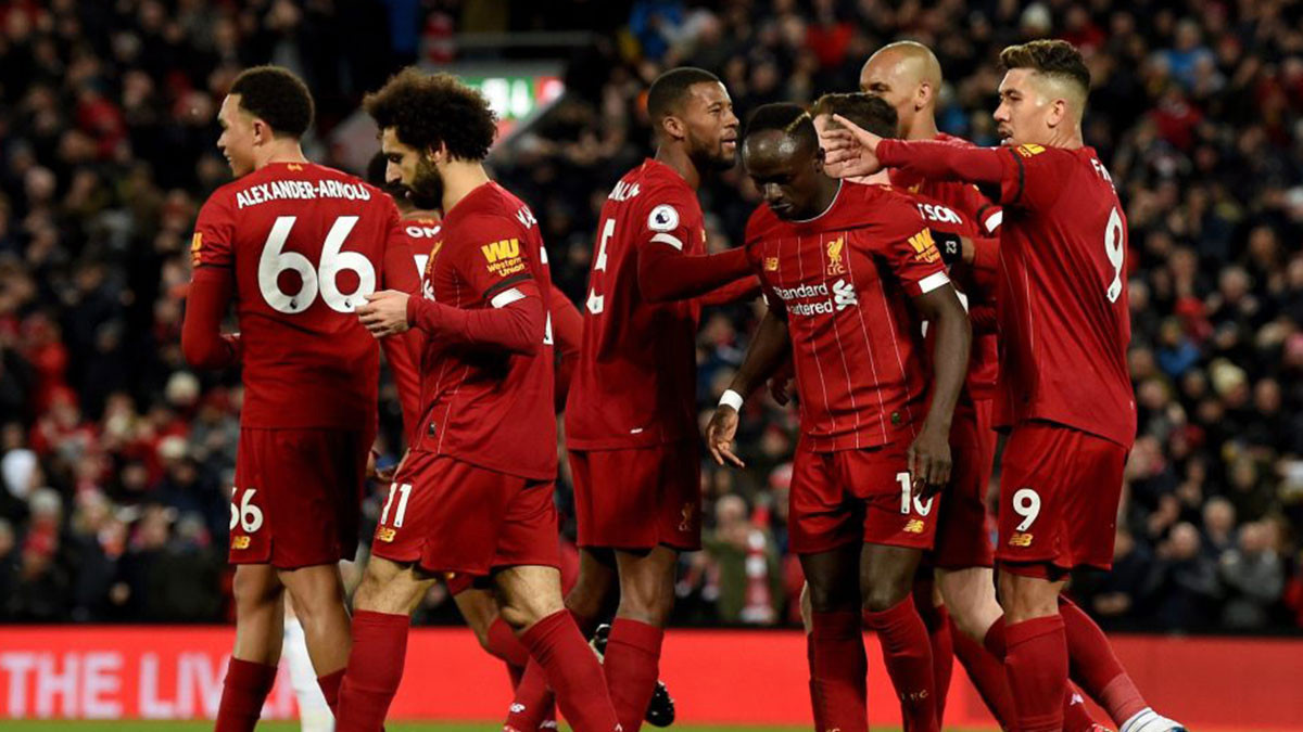 تطور جديد بشأن استئناف مباريات الدوري الإنجليزي