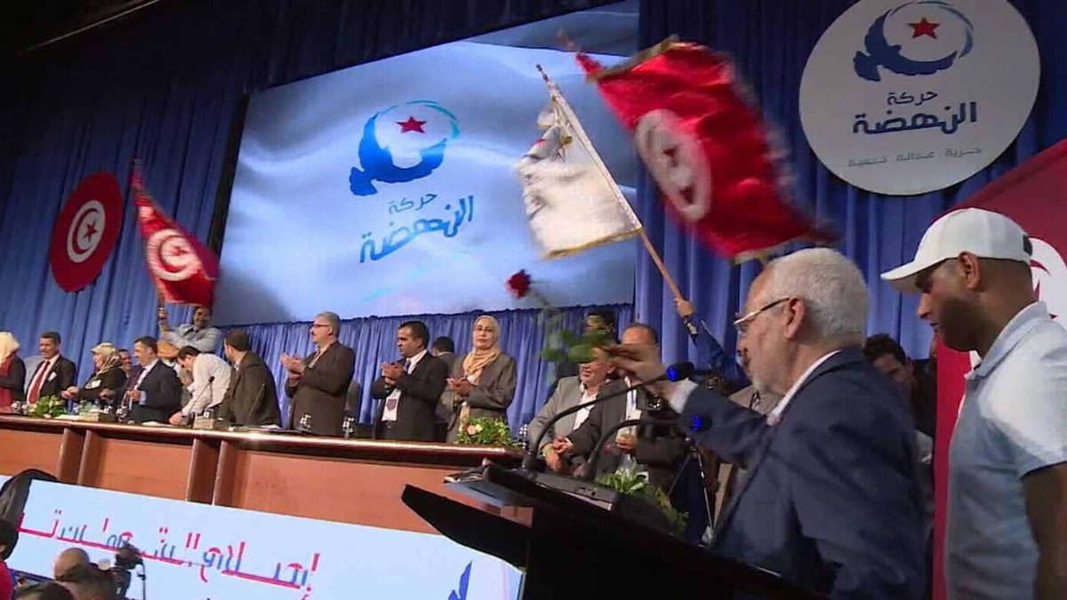 تونس.. 3 حركات سياسية تتفاوض على تشكيل حكومة تستثني "النهضة"