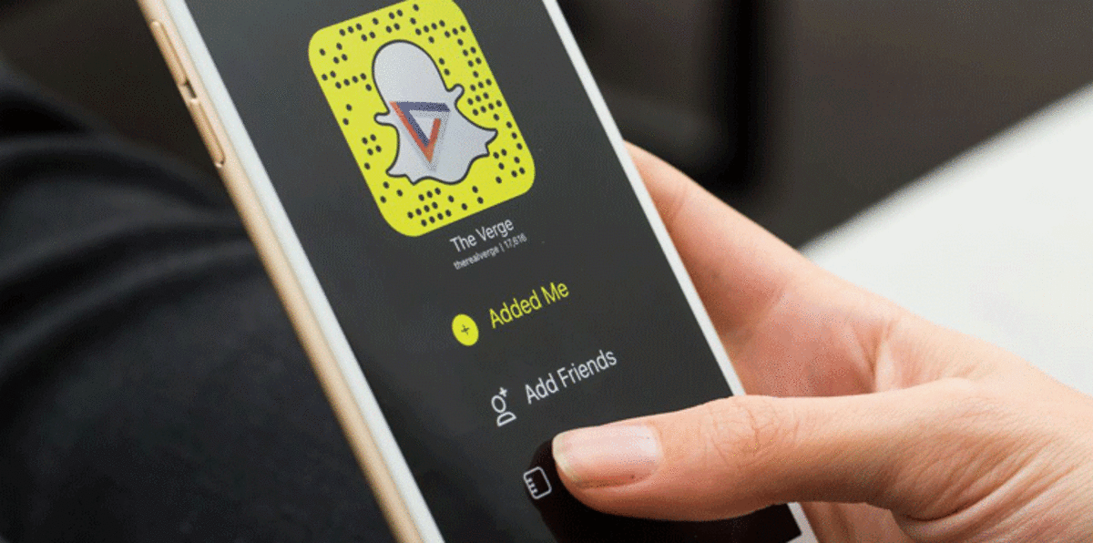 سعودي يطلّق زوجته عبر سناب شات