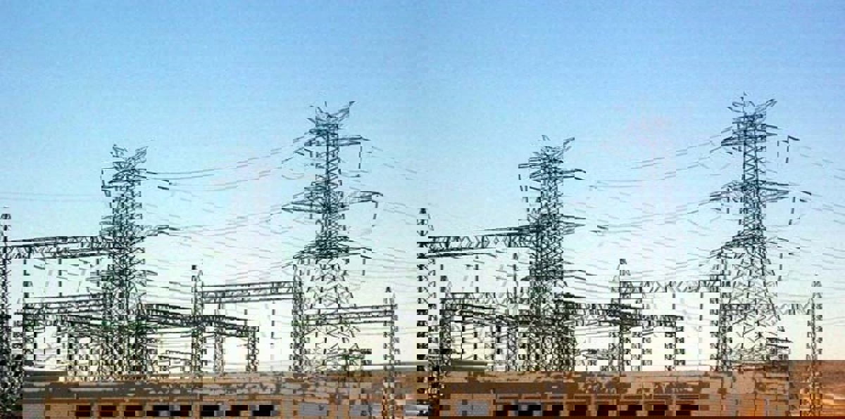 الكويت والبحرين توقعان اتفاقيتين لتطوير شبكات الكهرباء