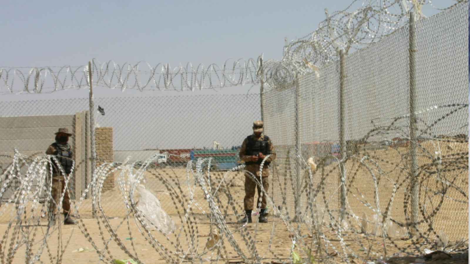 في اشتباك مع الجيش الباكستاني.. مقتل 8 من طالبان بينهم قائدان