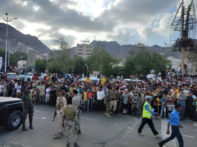 الأول منذ سنوات.. تنفيذ حكم إعدام بحق قاتل فتاة التواهي في عدن