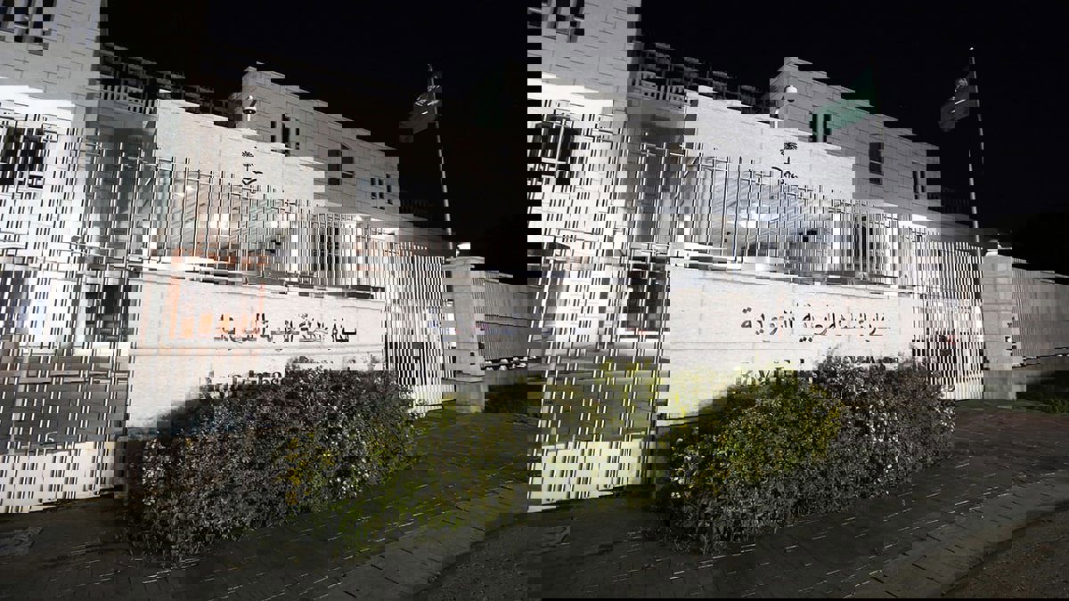 السعودية تعيد افتتاح سفارتها في مقديشو