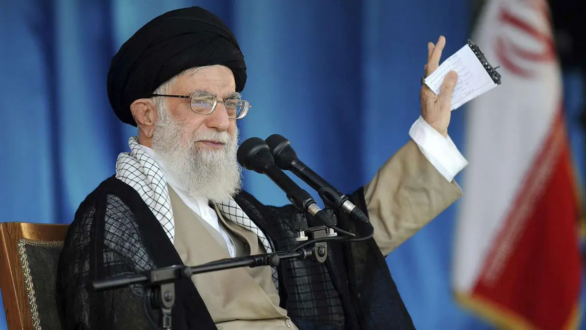 سياسي إيراني: 60% من ثروة البلاد بيد خامنئي‎