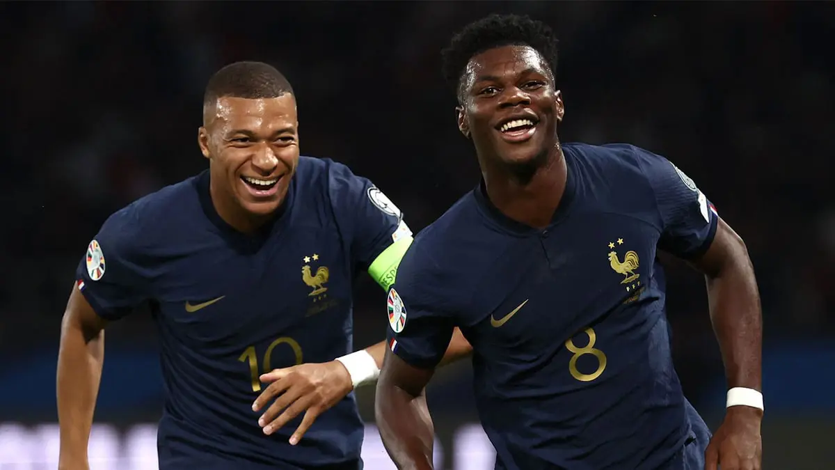 رد صادم من تشواميني بشأن مستقبل مبابي