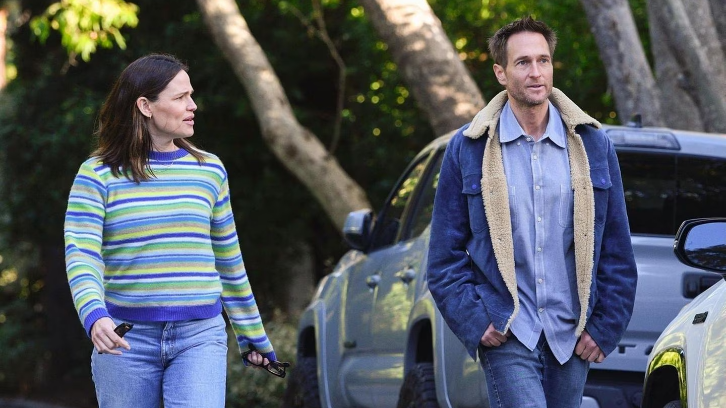 حبيب جنيفر غارنر يبدي قلقه من صورها "الرومانسية" مع بن أفليك