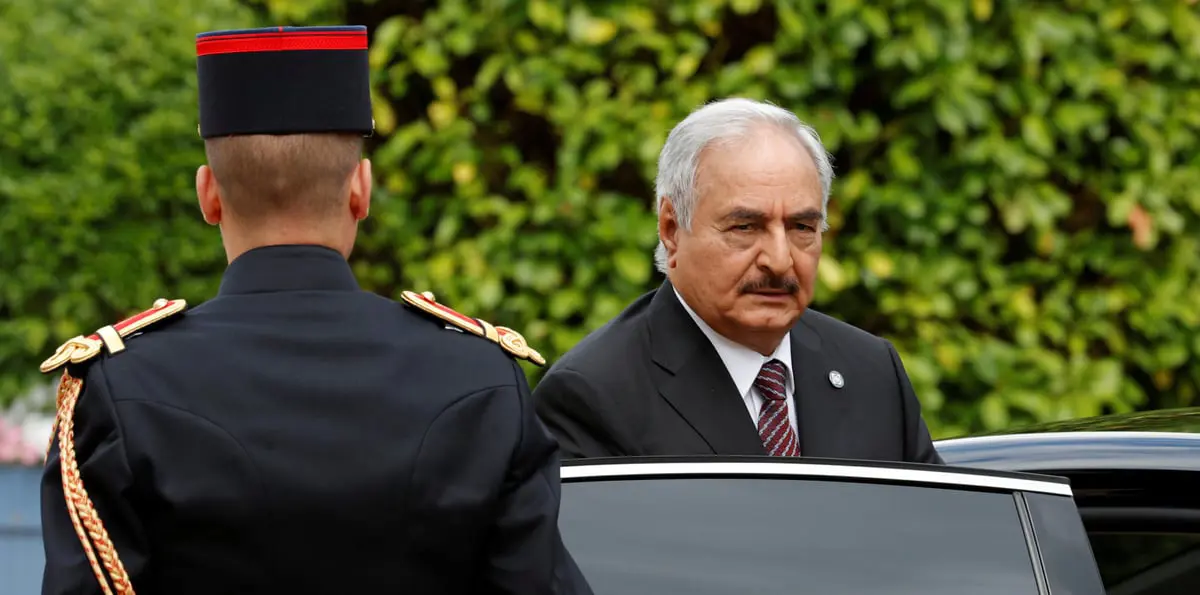 المشير خليفة حفتر يزور باريس بعد ختام زيارة روما