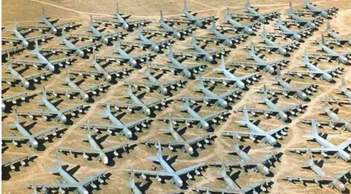 إنشاء 5 قواعد أمريكية في العراق