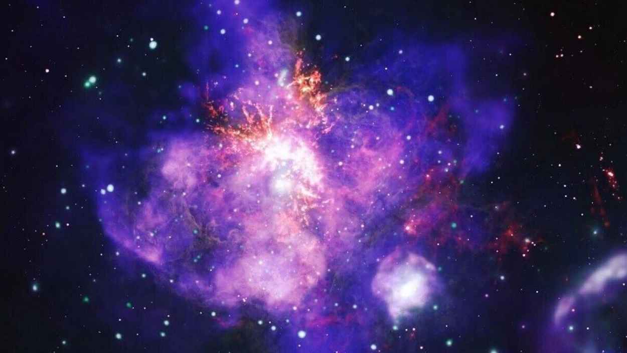 ناسا تحيي عيد الحب بباقة من "آلاف النجوم المزهرة"