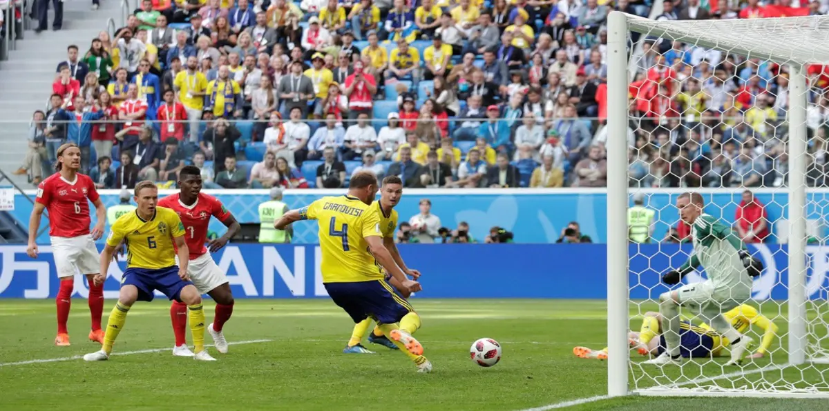 السويد تعبر سويسرا بهدف دون رد وتتأهل إلى ربع نهائي كأس العالم 2018 (فيديو)