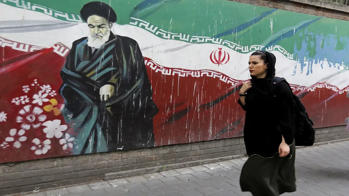 مسؤول إيراني: وضعنا الحالي أسوأ من وضع الحرب العسكرية