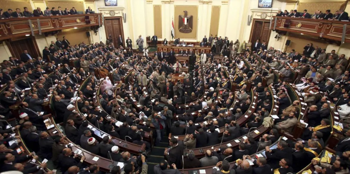 ما مصير أموال "الجماعات الإرهابية"بعد قرار البرلمان المصري؟