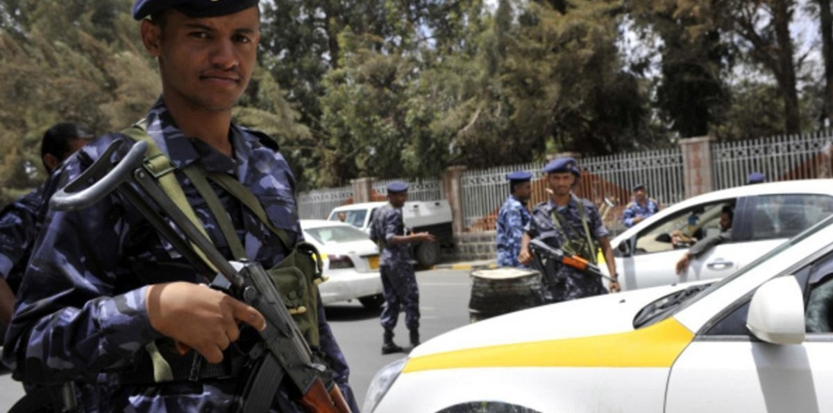 اليمن.. اعتقال "خلية إرهابية" كانت تخطط لاغتيال مسؤولين حكوميين