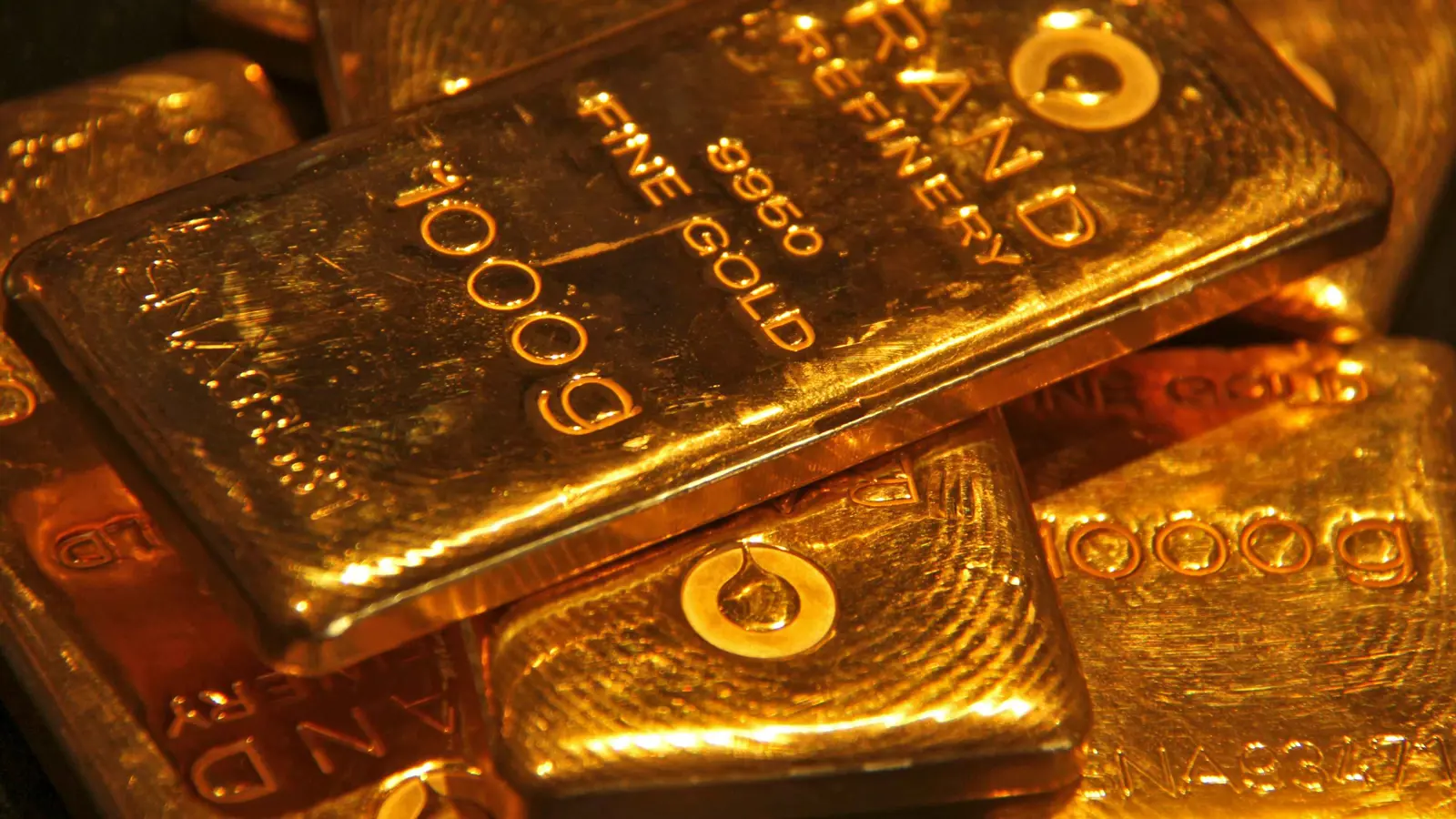 الذهب يرتفع قبيل بيانات أمريكية بشأن الوظائف