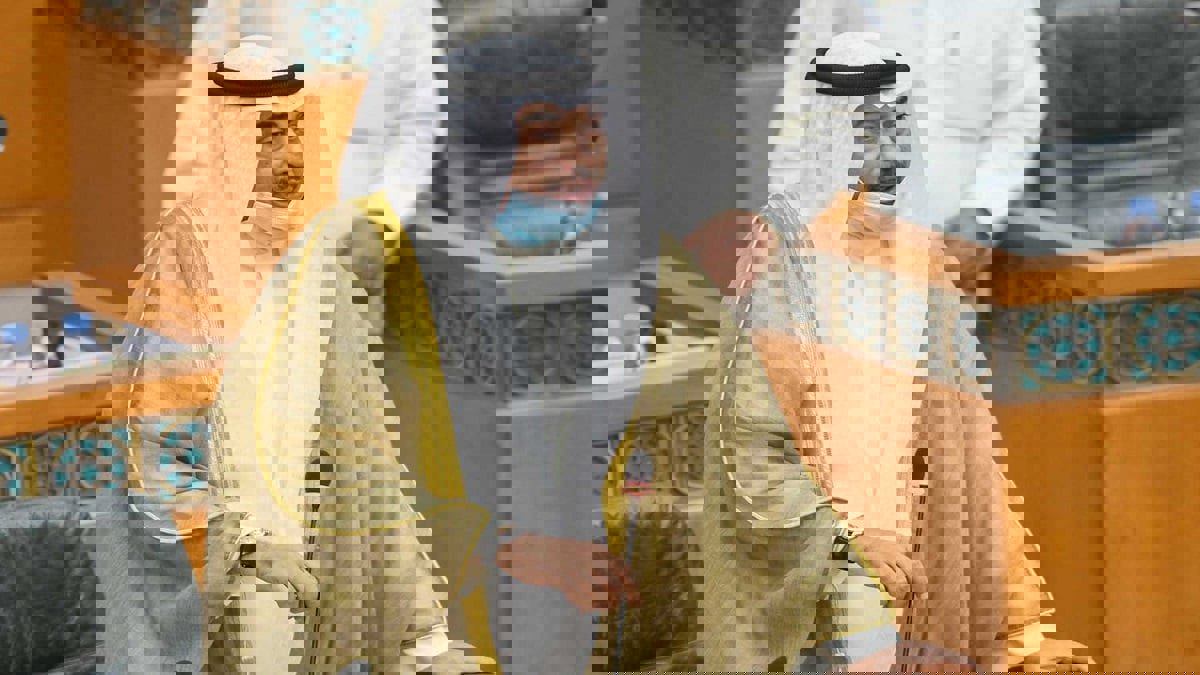 نواب كويتيون يوقعون طلب "عدم تعاون" مع رئيس الحكومة الكويتية‎