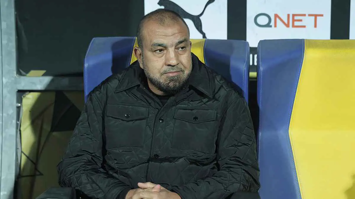 بعد أزمتي إمام عاشور وكهربا.. هل فشل محمد رمضان كمدير كرة للأهلي؟