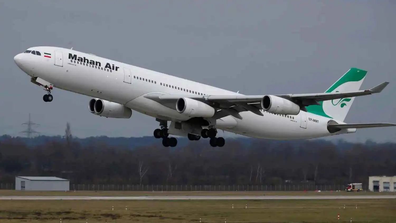 الإنتربول و"أف بي آي" يحققان.. مدغشقر في قلب فضيحة تهريب طائرات إلى إيران