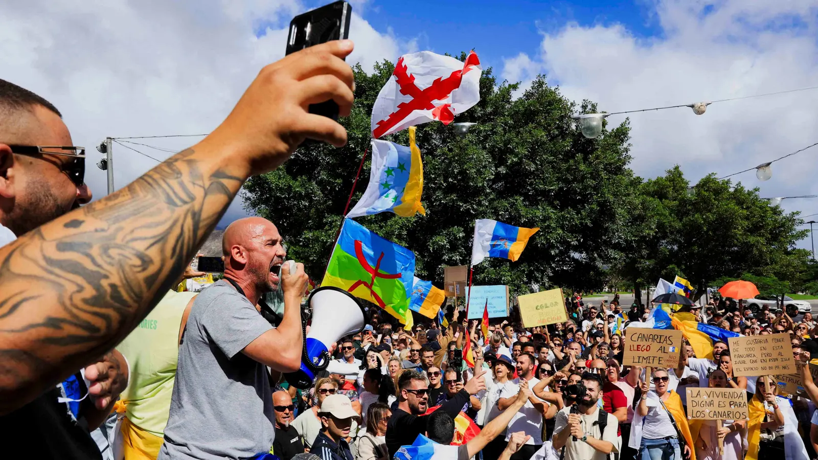 إسبانيا.. جزر الكناري تهتز على وقع احتجاجات ضد الهجرة