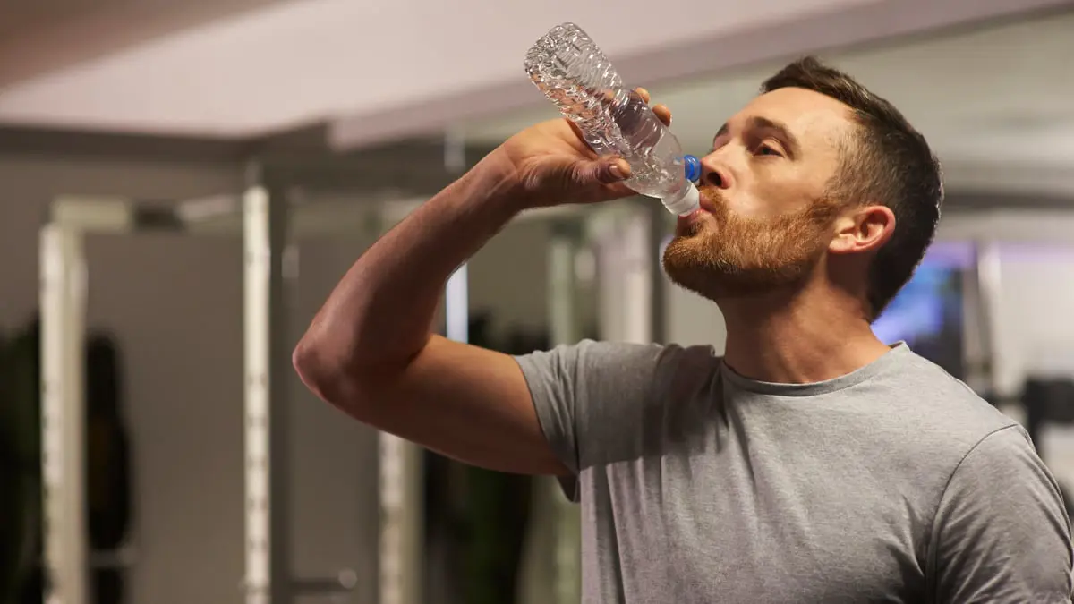 "الكيماويات الأبدية" تغزو أجساد الأمريكيين من مياه الشرب 