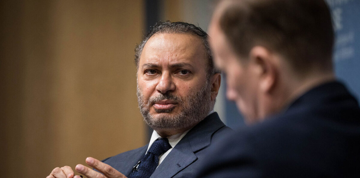 أول تعليق إماراتي رسمي على اشتباكات صنعاء بين صالح والحوثيين