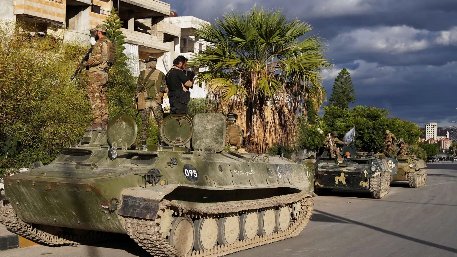 سوريا.. قتيل وإصابات خلال توترات جديدة في اللاذقية