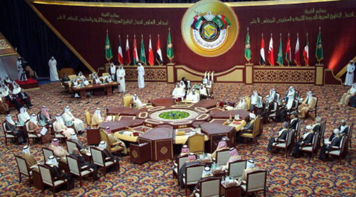 تحرك خليجي سريع لاحتواء خلاف بين مصر وقطر