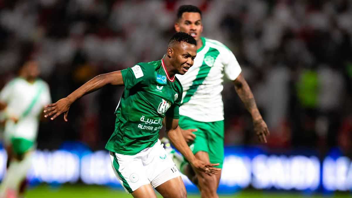 ترتيب الدوري السعودي.. الأهلي يسقط في فخ التعادل أمام الاتفاق