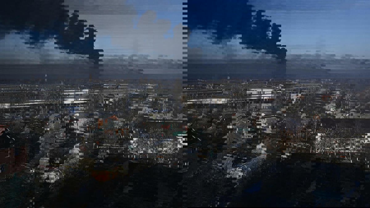 زيلينسكي:  قصف روسي "متعمد"  يقطع الكهرباء بالكامل في شرق أوكرانيا