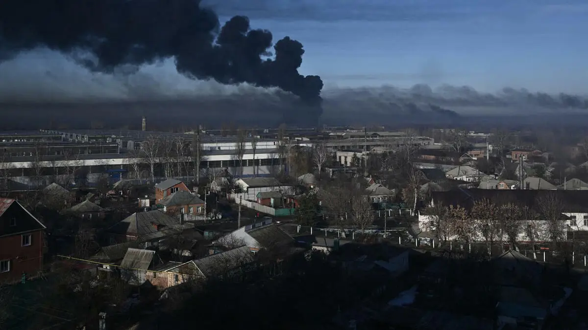 زيلينسكي:  قصف روسي "متعمد"  يقطع الكهرباء بالكامل في شرق أوكرانيا