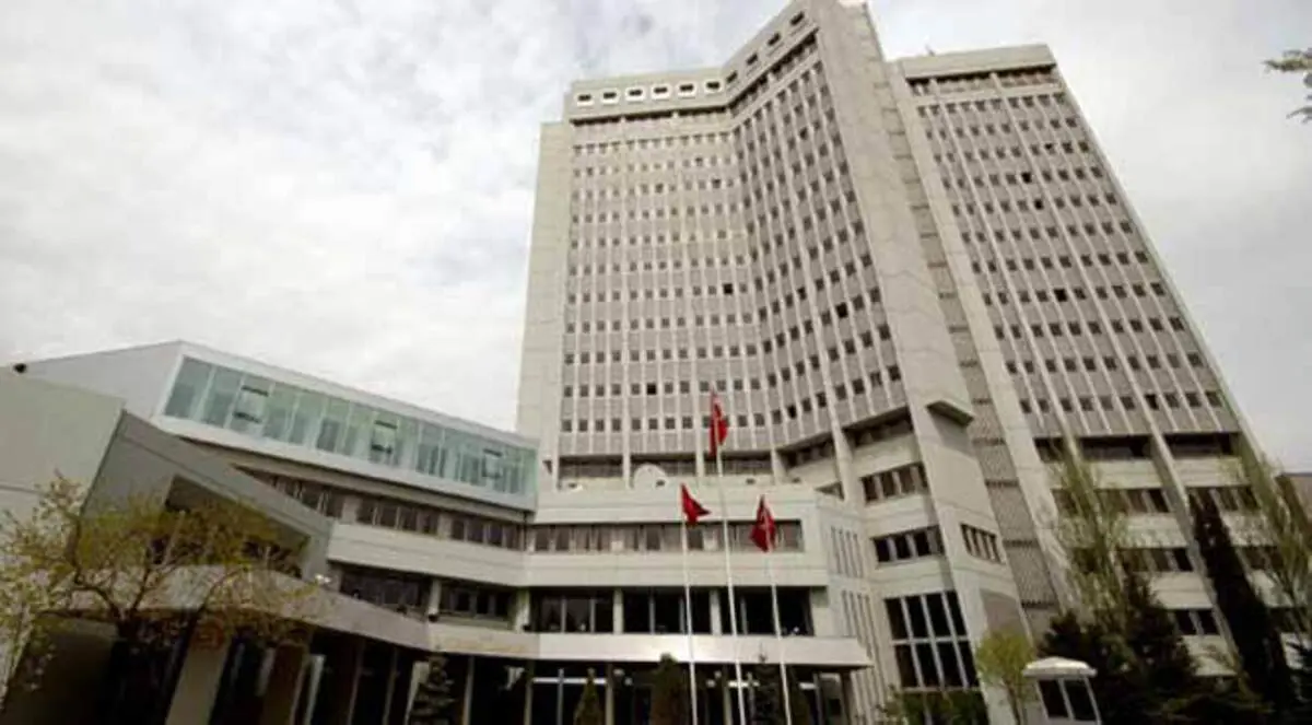 وصول ظرف مشبوه إلى الخارجية التركية