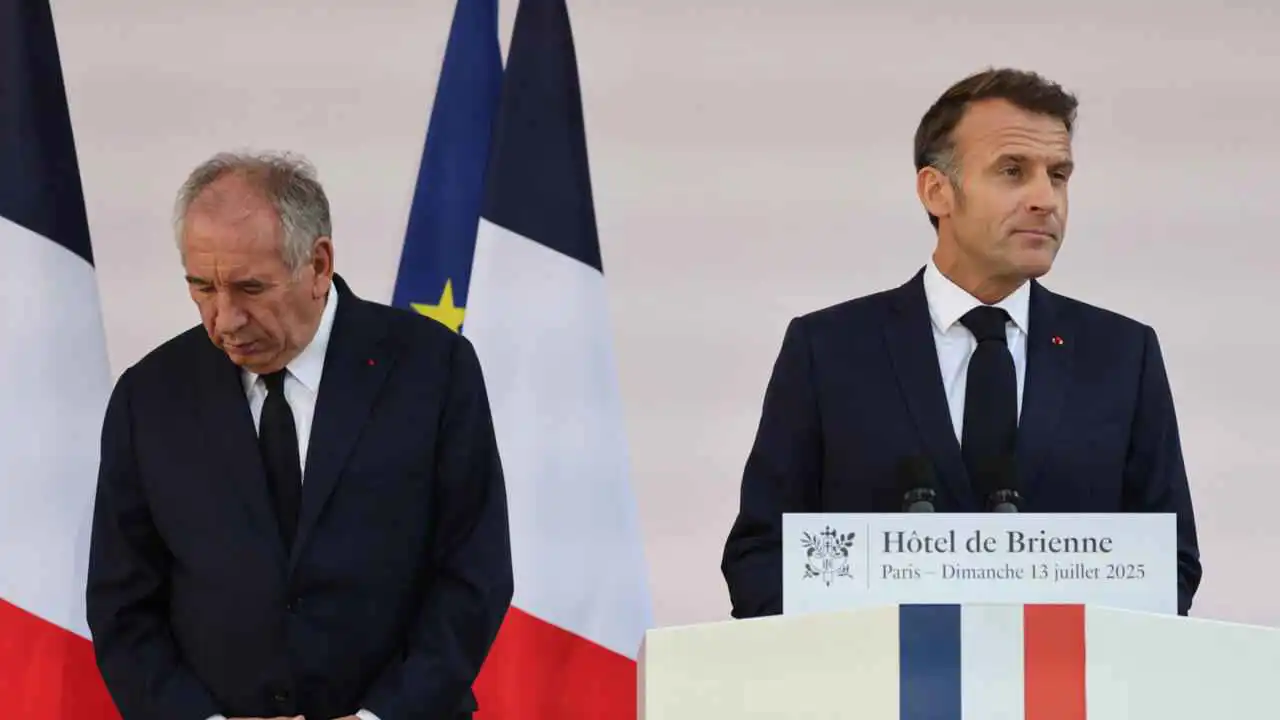 قصر الإليزيه: ماكرون سيعين رئيس وزراء جديدا خلال أيام