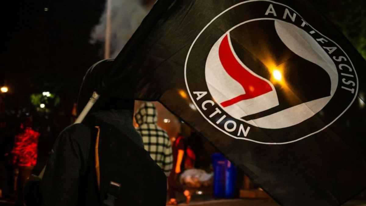 صنفها ترامب "إرهابية".. ما هي حركة "أنتيفا أوست" الألمانية؟‎