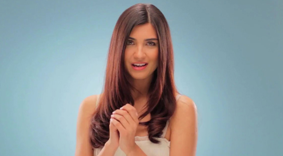 المعجبون العرب يلاحقون توبا بيوكستون (صور)