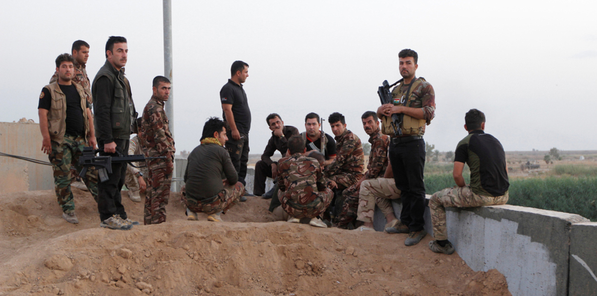 "البيشمركة" تتمترس في "بعشيقة" وتنسحب من "مخمور" بالعراق