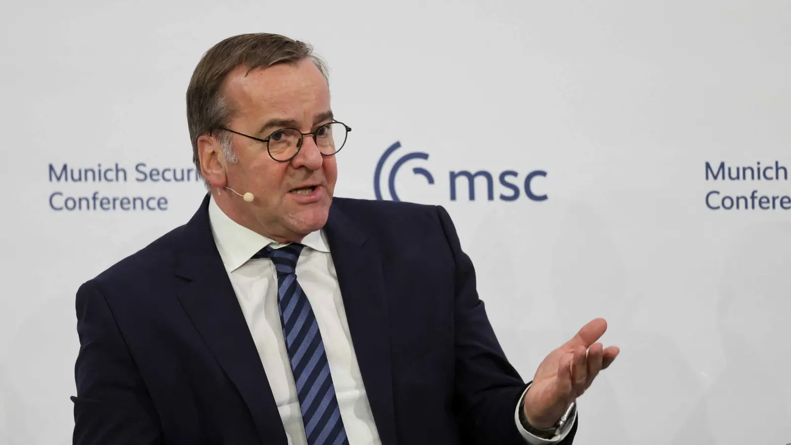 وزير الدفاع الألماني: انتقادات دي فانس لأوروبا "غير مقبولة"