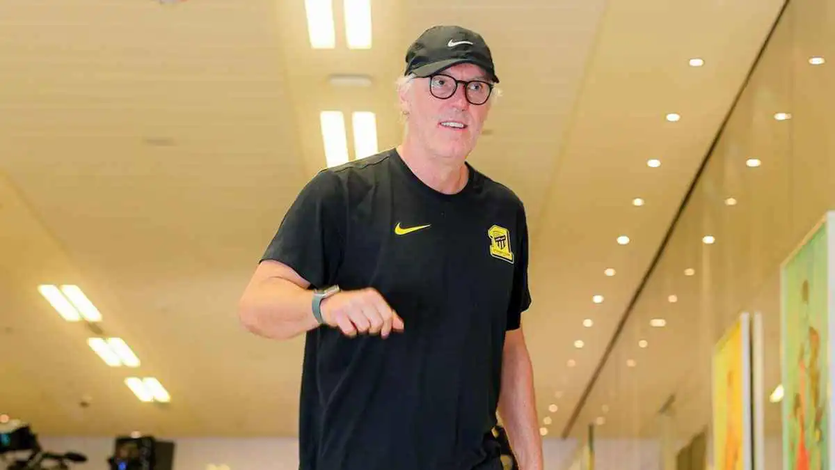 5 خطايا أطاحت بلوران بلان خارج الاتحاد السعودي