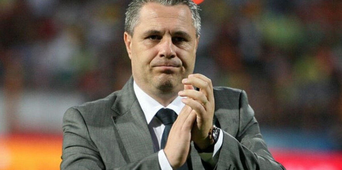 فضيحة مراهنات تهدد مفاوضات الزمالك مع الروماني سوموديكا