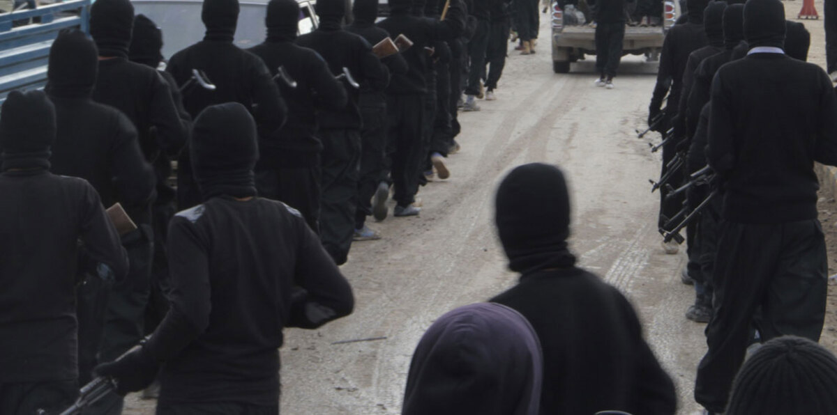 بعد خروج دفعة ثانية من مقاتلي داعش.. الجيش السوري يستأنف هجومه على جنوب دمشق