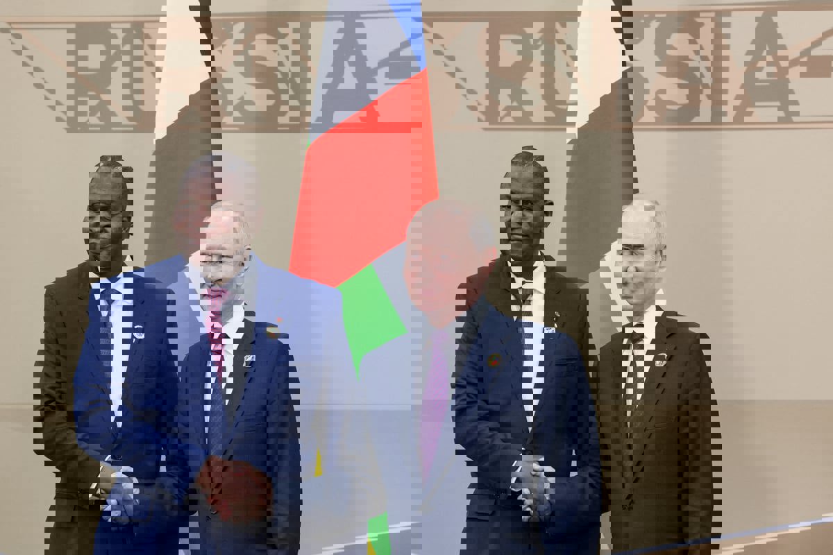 رئيس أفريقيا الوسطى يزور روسيا لـ"تحفيز العلاقات"