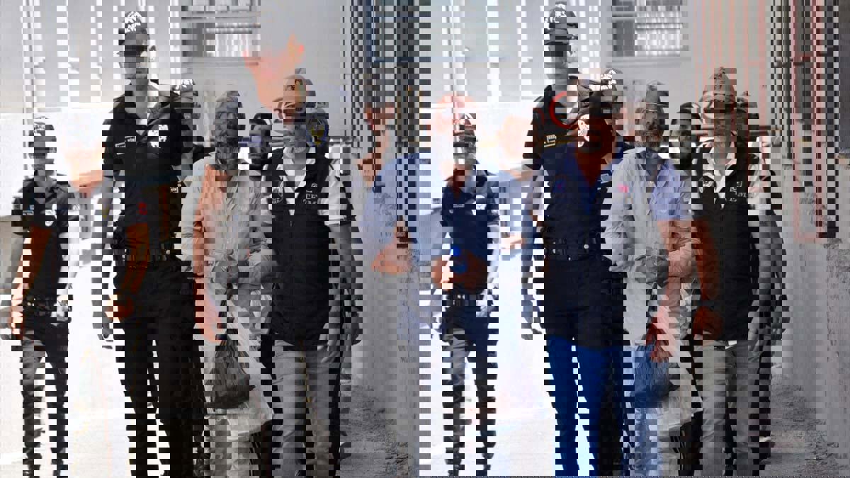 أوقف مرتين سابقا وأخلي سبيله.. سخرية من إعلان تركيا "المتكرر" اعتقال قيادي في داعش (فيديو)