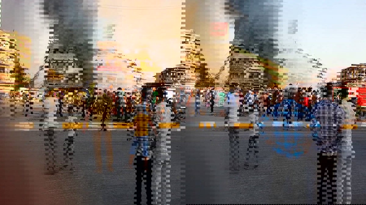 العراق.. مقتل بريطاني وإصابة اثنين آخرين بانفجار عبوة ناسفة في الموصل