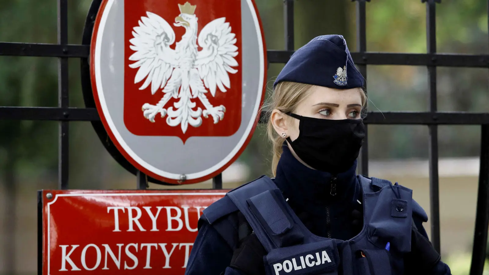 بولندا تتعهد بعدم اعتقال نتنياهو إذا شارك في إحياء ذكرى "أوشفيتز"‎