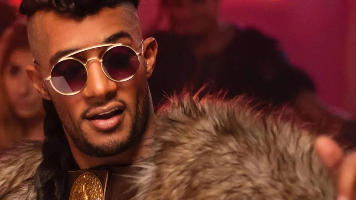 محمد رمضان يعلق على أنباء خضوعه لعمليات تجميل "الصعايدة ما يعملوش كدا"