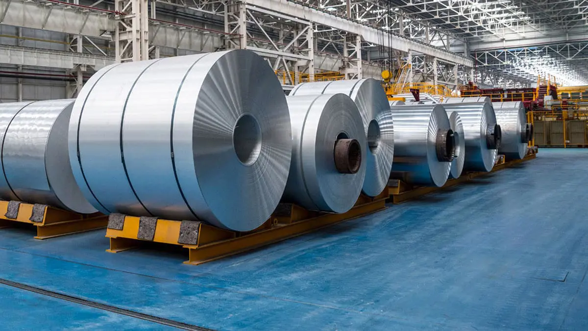 شركة إماراتية تدرس طرح إحدى أكبر عمليات بيع الأسهم في البلاد