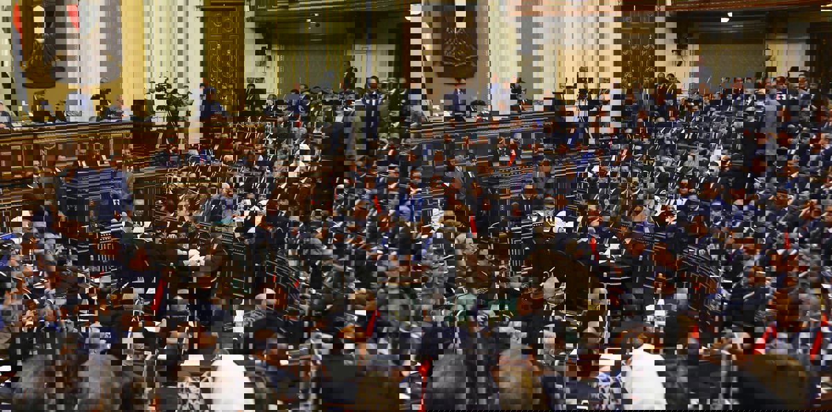 البرلمان المصري يوافق على قرار السيسي تمديد حالة الطوارئ