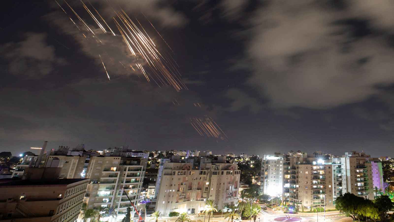 استهداف جامعة تل أبيب بصواريخ إيرانية ضربت إسرائيل